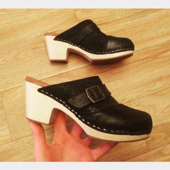 Toms Shoes - 5/$25 Toms | Heels